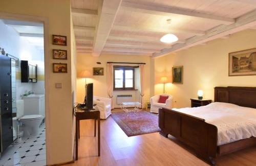 Saint-Sauveur-Lendelin Casa | Saint-Sauveur Hideaway