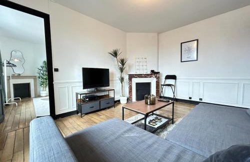 Laon Sud Apartamento | Saint Thierry spacieux 6 personnes proche centre