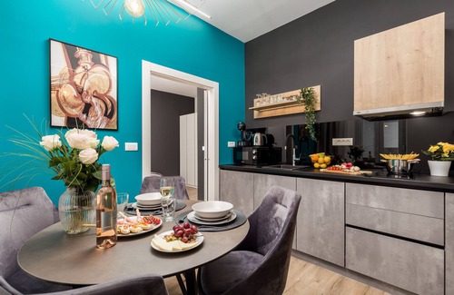 Rijeka Apartamento | Saint Vitus Apartments with balcony