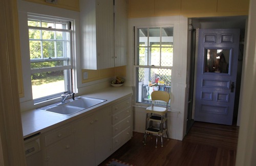 Little Compton Cabaña | ¡El puerto de Sakonnet es su patio delantero privado!