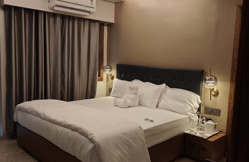 Port Blair Hotel | Sakthi Holiday's Inn