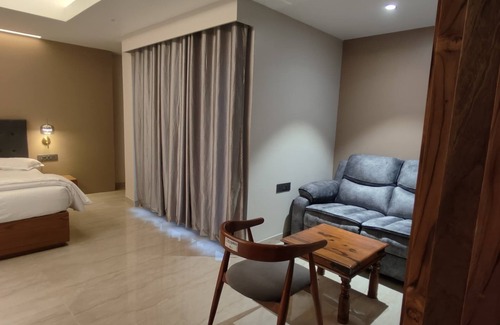 Port Blair Hotel | Sakthi Holiday's Inn