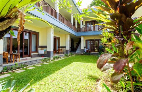 Berawa Hotel | Sakura Guest House