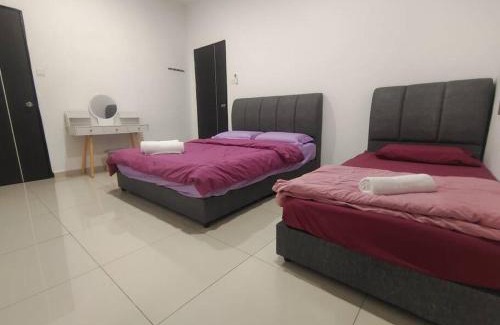 Miri Casa | Sakura homestay 5 bedrooms - Spring Lopeng 14 pax