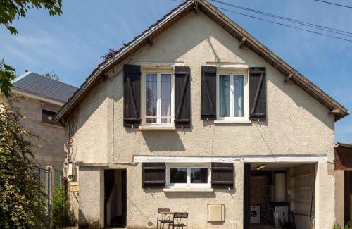 Vernon Casa | Sakura -maisonnette gare Giverny