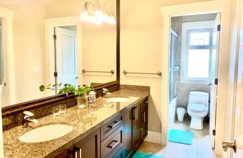 Richmond Casa | Sakura Stay two bedrooms with a private bathroom