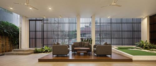 Setiabudi Hotel | Sakura Terrace