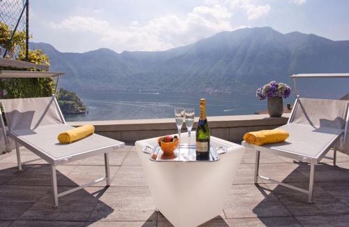 Sala Comacina Apartamento | SALA COMACINA APARTMENT NO 4-SLEEPS 10 by Italian Apartments