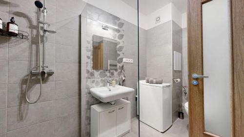 Galanta Apartamento | SALAN Apartman GALA
