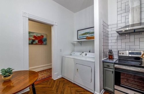 Salem Apartamento | Salem Downtown Boutique 3BDRM Suite