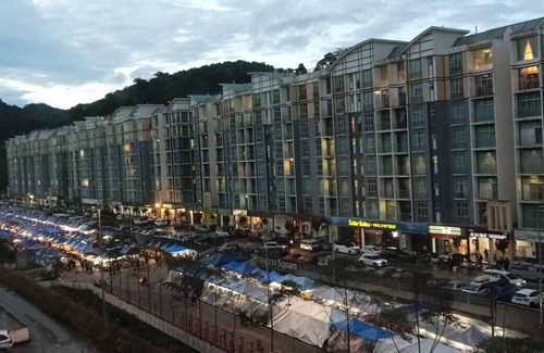Brinchang Apartamento | Salena Somersquare Aprt Goldenhills Tanah Rata Cameron Highlands(Night Market)