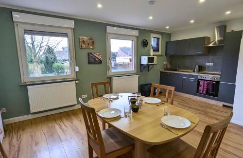 Materborn Apartamento | Sali Homes -Business Stay-Rheinische Gemütlichkeit