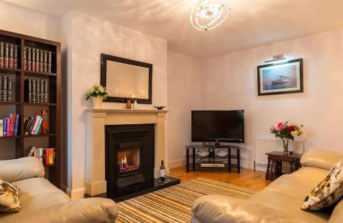 Sneem Casa | Salmons Leap Sneem Village Kerry