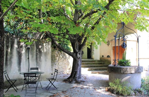 Salon-de-Provence Casa | Estancia en villa en Salon-de-Provence