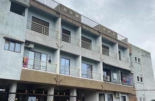 Mangaon Apartamento | Saloni Plaza