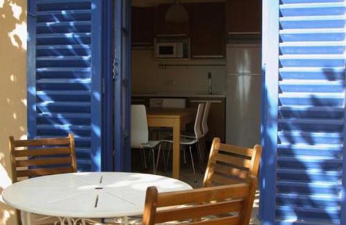 Centro de Salou Apartamento | Salou 1 · House -garden in front of the beach - Ferrari Land