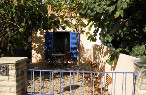 Centro de Salou Apartamento | Salou 1 · House -garden in front of the beach - Ferrari Land