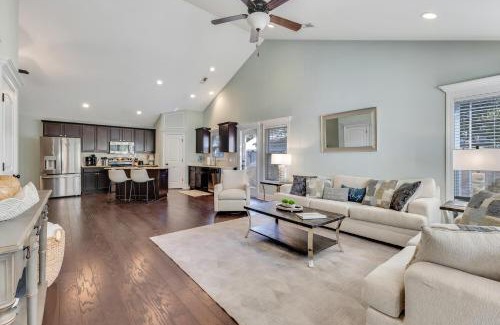 North Carolina Coast Casa | Salt Air Cottage by Carolina Beach Realty