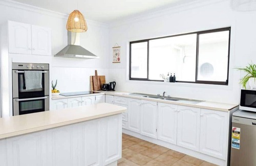 Peterborough Casa | Salt bush cottage Peterborough