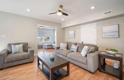 Margate City Casa | Salt Life Retreat Unit A-2BR/2BA, Heart of Margate