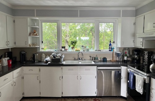 Fairhaven Casa | Salt Marsh Sanctuary on Nasketucket Bay--the Blu Haus!