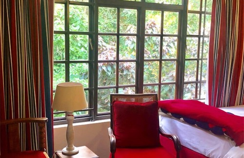 Salt Rock Cama Y Desayuno | Salt Rock Manor