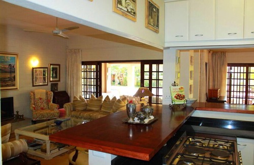 Salt Rock Cama Y Desayuno | Salt Rock Manor