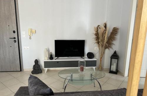 Mesolongi Apartamento | Salt & Soul downtown apartment