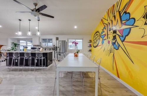South Westminster Casa | Salt Water Pool | Hot Tub | Karaoke | Mini Putt