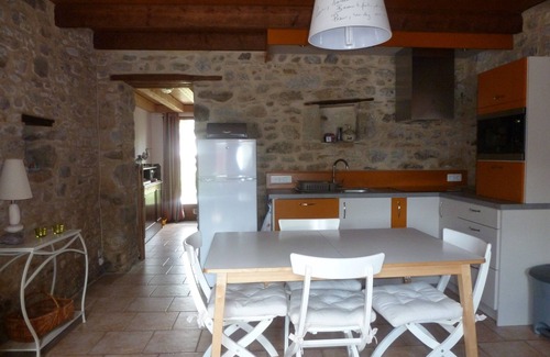 Guerande Casa | Casa paludista, ambiente cálido en un entorno privilegiado.