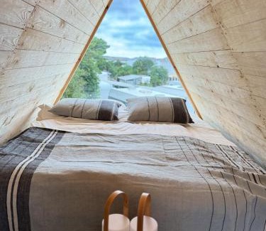 Grebbestad Otro | Saltviks Stugby & Camping