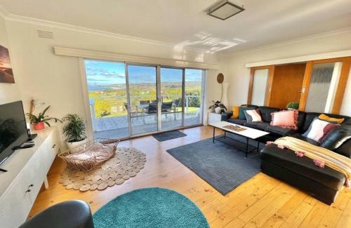 Apollo Bay Casa | Saltwater Haven - Pets Welcome. Wifi. Amazing View