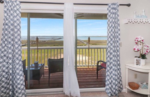 Chincoteague Casa | Saltwater - Pet friendly, Waterfront!