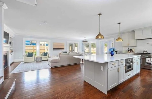 Wianno Casa | Saltwater Pool & Hot tub Close to beach and coastal seaside village. RPMS056