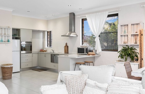 Narrawallee Casa | WINTER PROMO - STAY FOR 3 PAY FOR 2