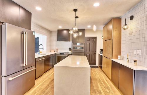 Belle Vista Casa | ☀Saltwater Pool🐠Fishing Dock🐶Dog Allowed🌞Parrots Cove🏠Single Family Home