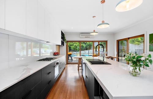 Rye Casa | RYE todas las delicias: piscina privada, plan abierto, PERRO VERDADERO AMIGO