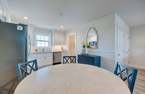 Surf City Apartamento | Saltwater Resort Suite 1004, Pet Friendly Queen