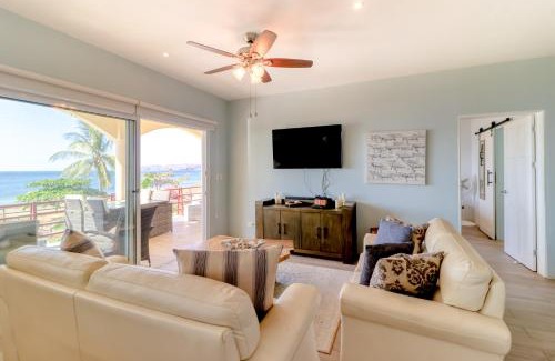 Potrero Apartamento | Salty Adventures at Twin Dolphins