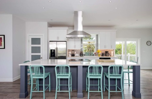 Governor's Harbour Casa | Salty Dolphin 4 Bedroom Home