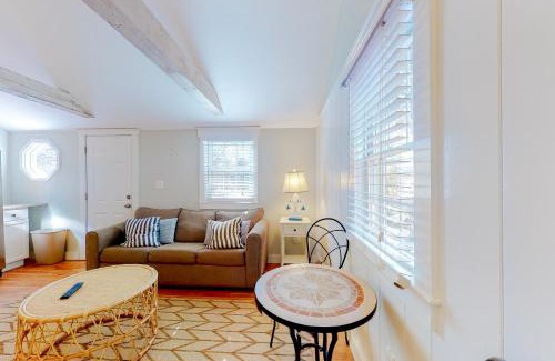 West Yarmouth Casa | Salty Kisses Unit 20