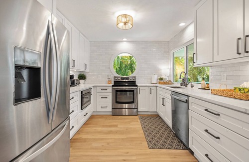 Bay Isle Casa | Salty Sailfish | Private Pool + Hot Tub + Siesta Key