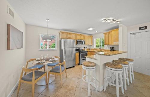 Siesta Key Village Casa | Salty Summer