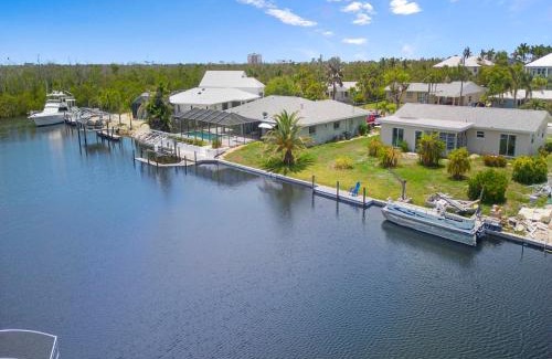Palm Isles Casa | Salty Sunrise
