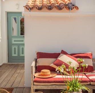 Carvalhal Apartamento | Salty Waters Apartment
