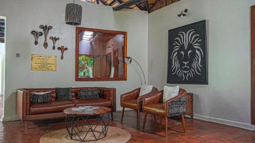 Karuma Cabina | Sambiya River Lodge