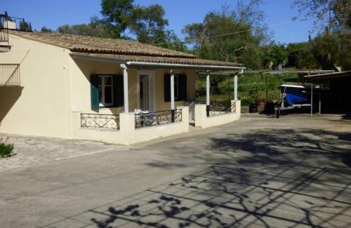 Parelioi Apartamento | Samoilis cottage