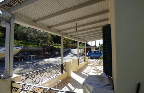 Parelioi Apartamento | Samoilis cottage