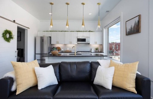 Loudonville Apartamento | Sams Loft on Main St. 5 min to Mohican