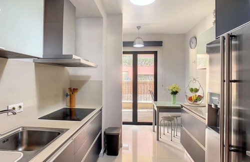 Santa Luzia Apartamento | Samya Apartment by LovelyStay